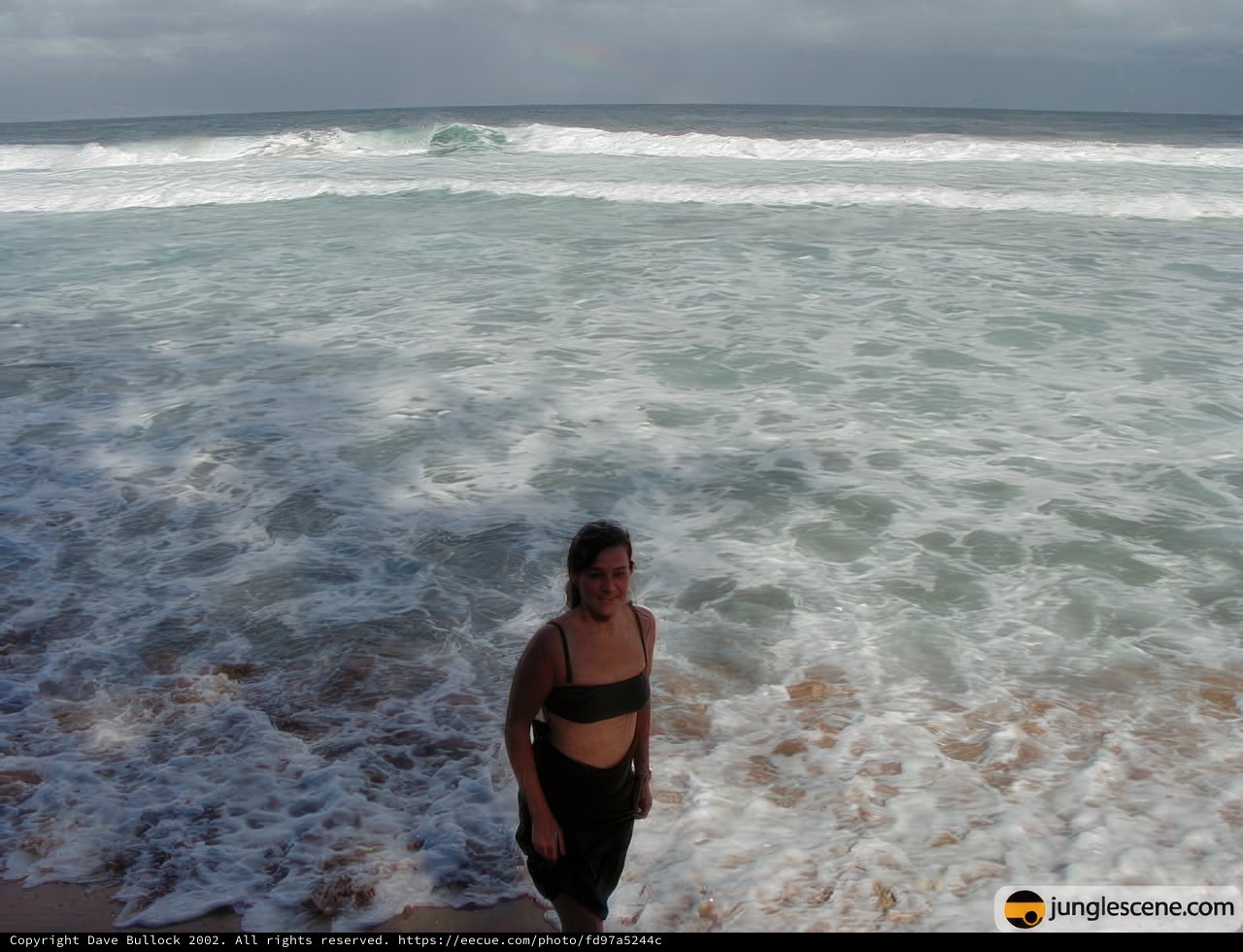 Simply Nailogical enjoying the Hawaiian Coast