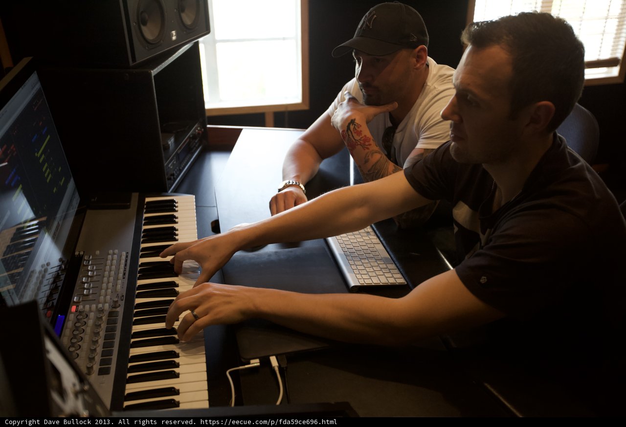 A Jam Session with Chris Lake