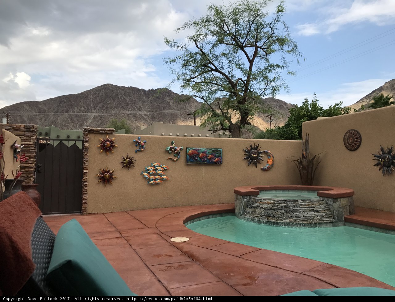 Mountain Retreat with an Artistic Touch