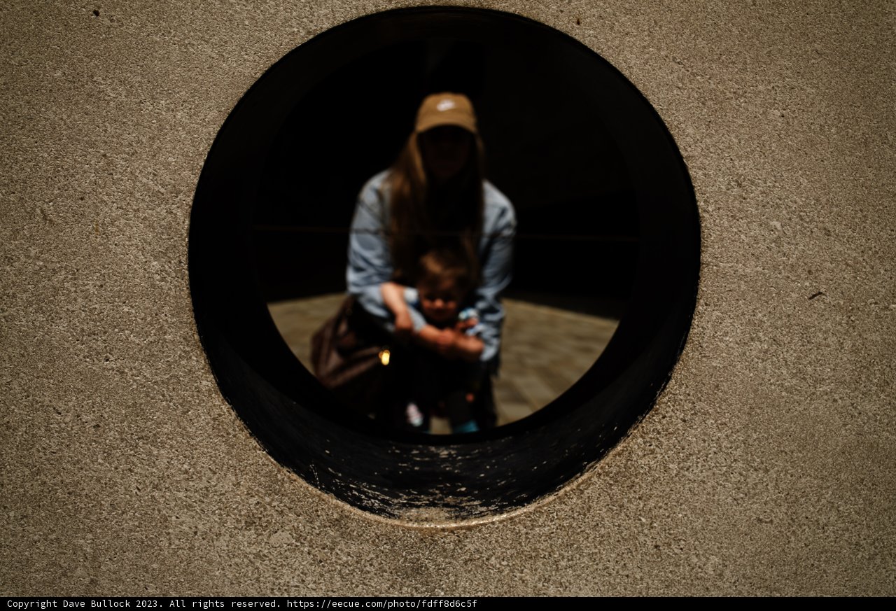 Reflections Through the Circular Window, de Young Museum – 2023