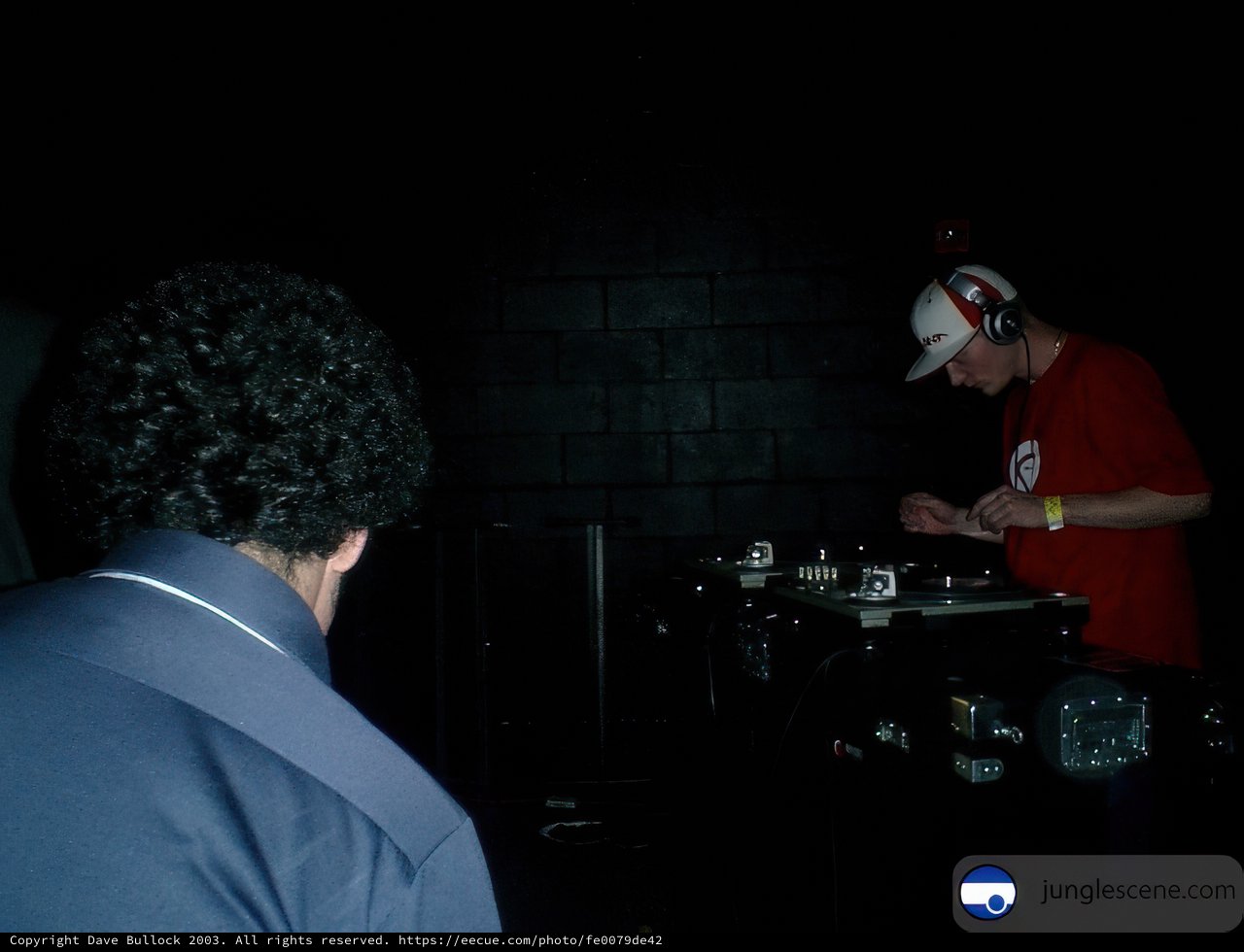 DJ Set in Red