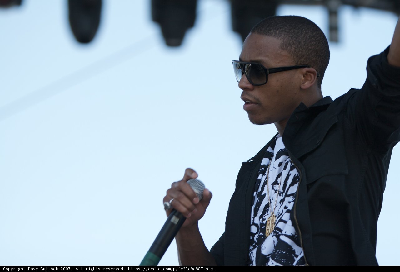 Lupe Fiasco electrifies the Coachella crowd