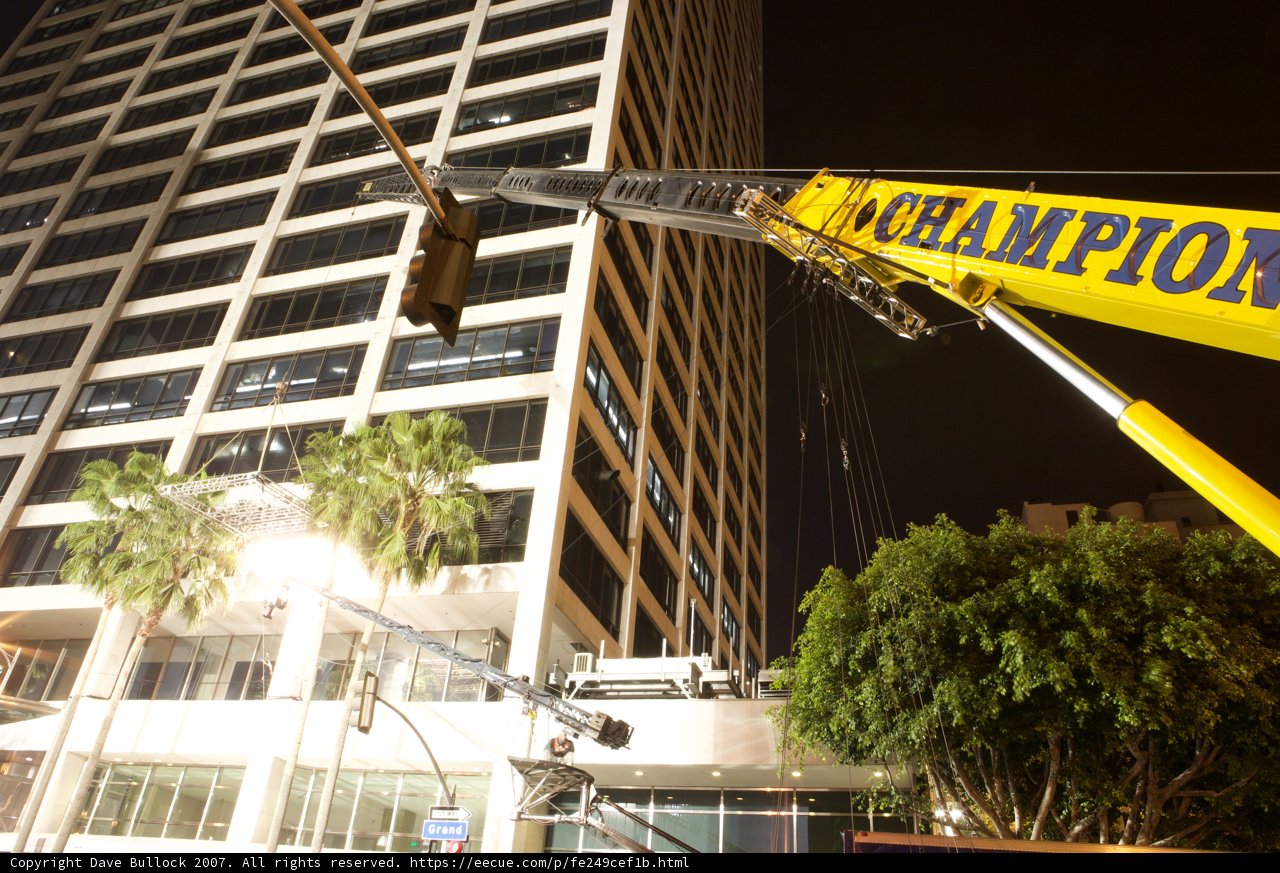 Building Sign Removal