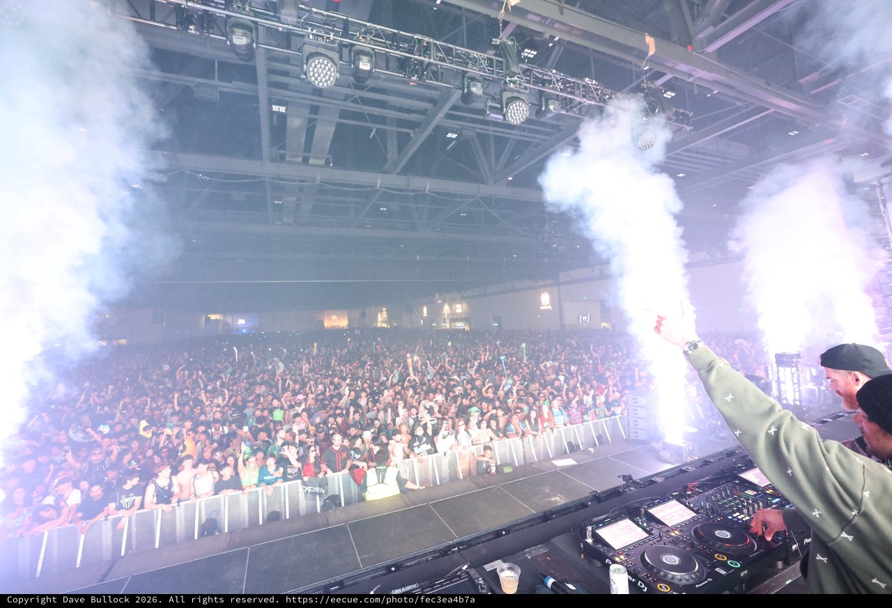 DJ Ignites the Crowd at Wobbleland 2026