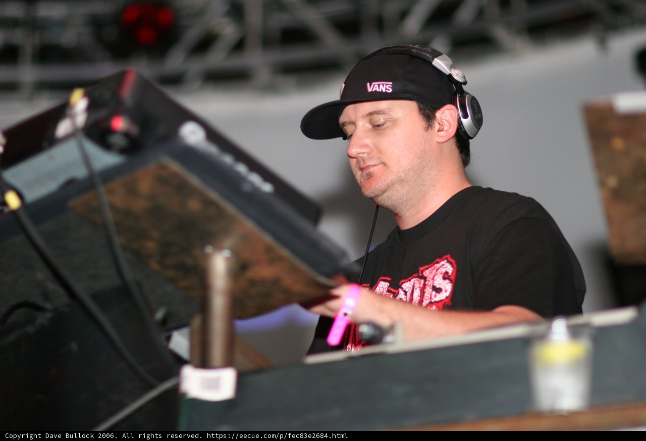 The Deejay's Groove