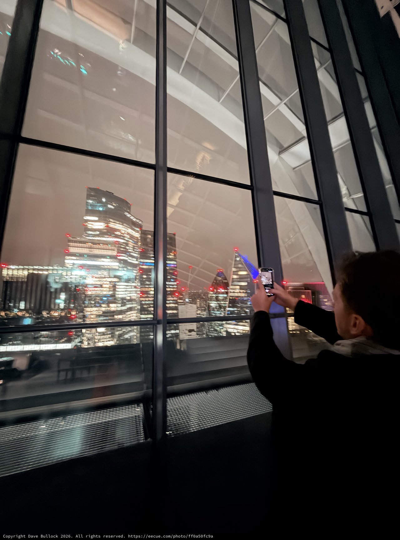 Capturing the City Lights: Night Photography in London