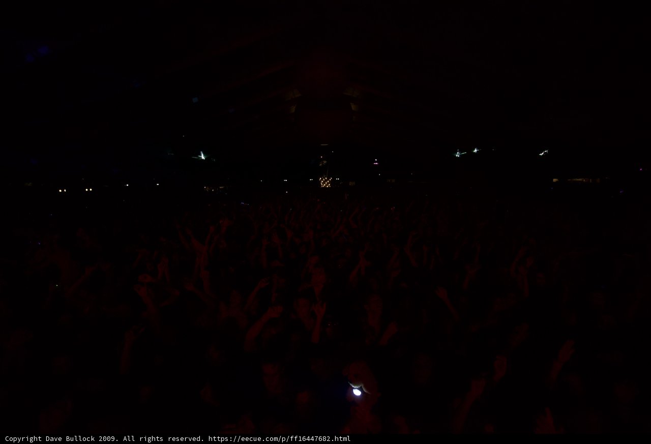 Coachella 2009: Hands Up in the Night Sky