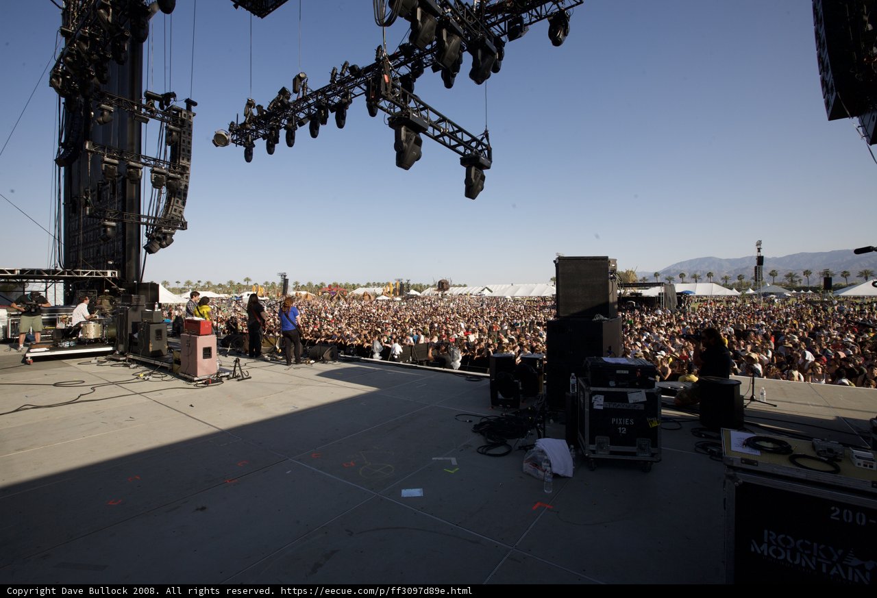 Coachella 2008: The Crowded Stage