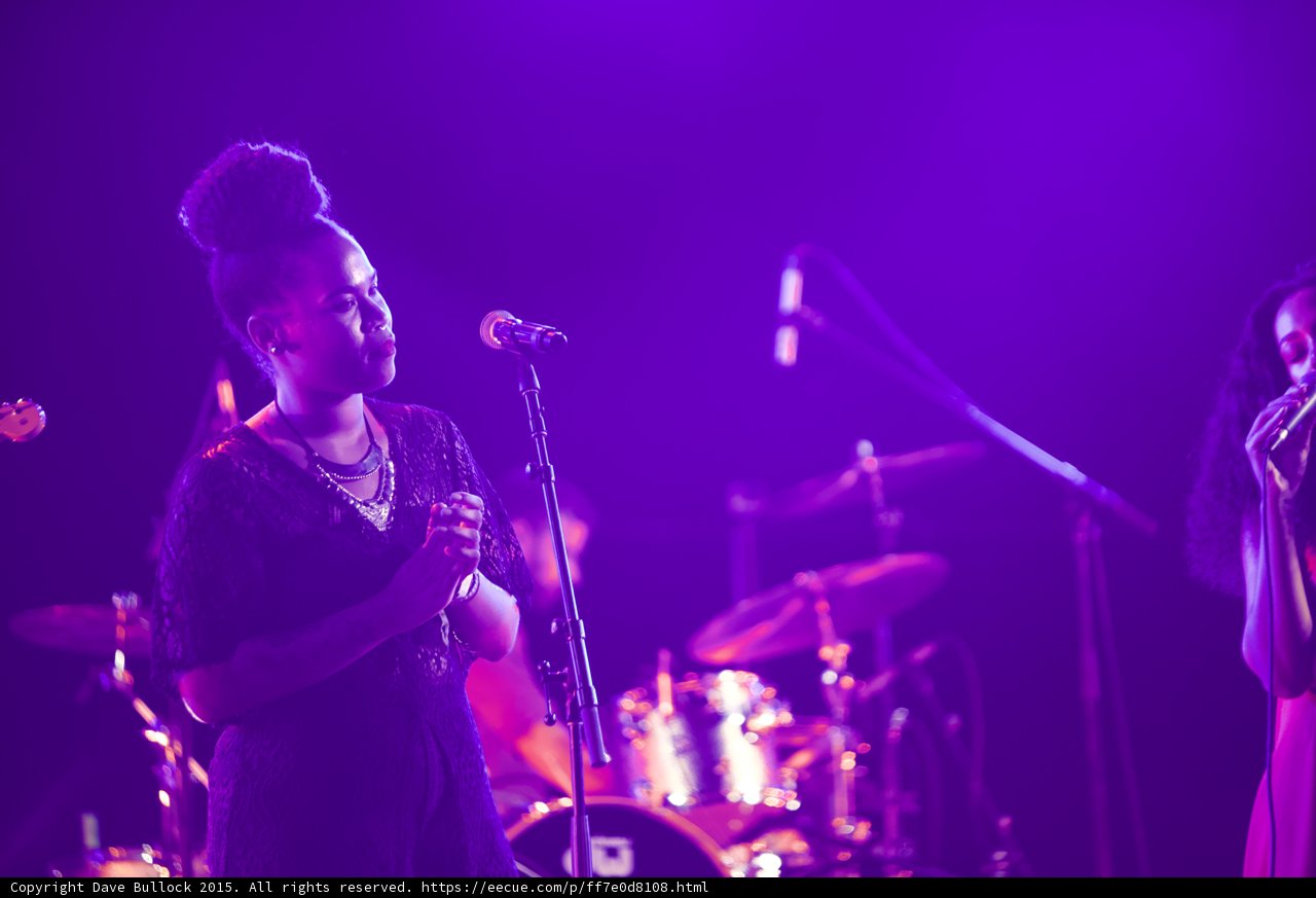 Solange And Backing Vocalist Singing Together Drum Kit Purple Haze