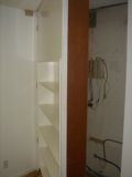 Minimalist Closet