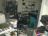 The Chaos of eecue's Room