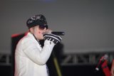Rocking the Mic