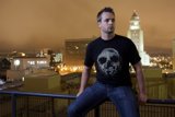 Skull T-Shirt in the City