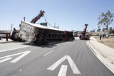 Tricky Situation: Overturned Truck Rescued