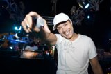 Nocturnal Groove with the Hat Man