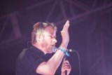 A Powerful Solo Performance