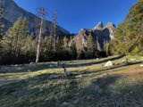 Majestic View of Yosemite's Mountain Range