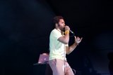 Yellow-Shirted Soloist Rocks Coachella Stage