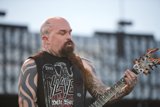 Tattooed King of Strings