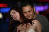 Nightclub Lovebirds