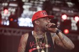 Tattooed Singer Serenades Coachella Crowd