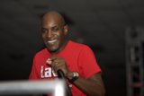 MC Q at 2006 Rave: Holding the Mic and Rocking the Crowd