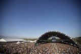 A Sea of Fans at Coachella 2014