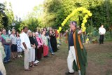 The Green Outfit and the Yellow Balloon