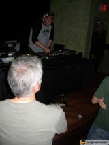 Jamming with the Turntables