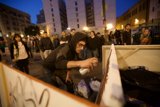 Graffiti Artist Takes on the Crowd