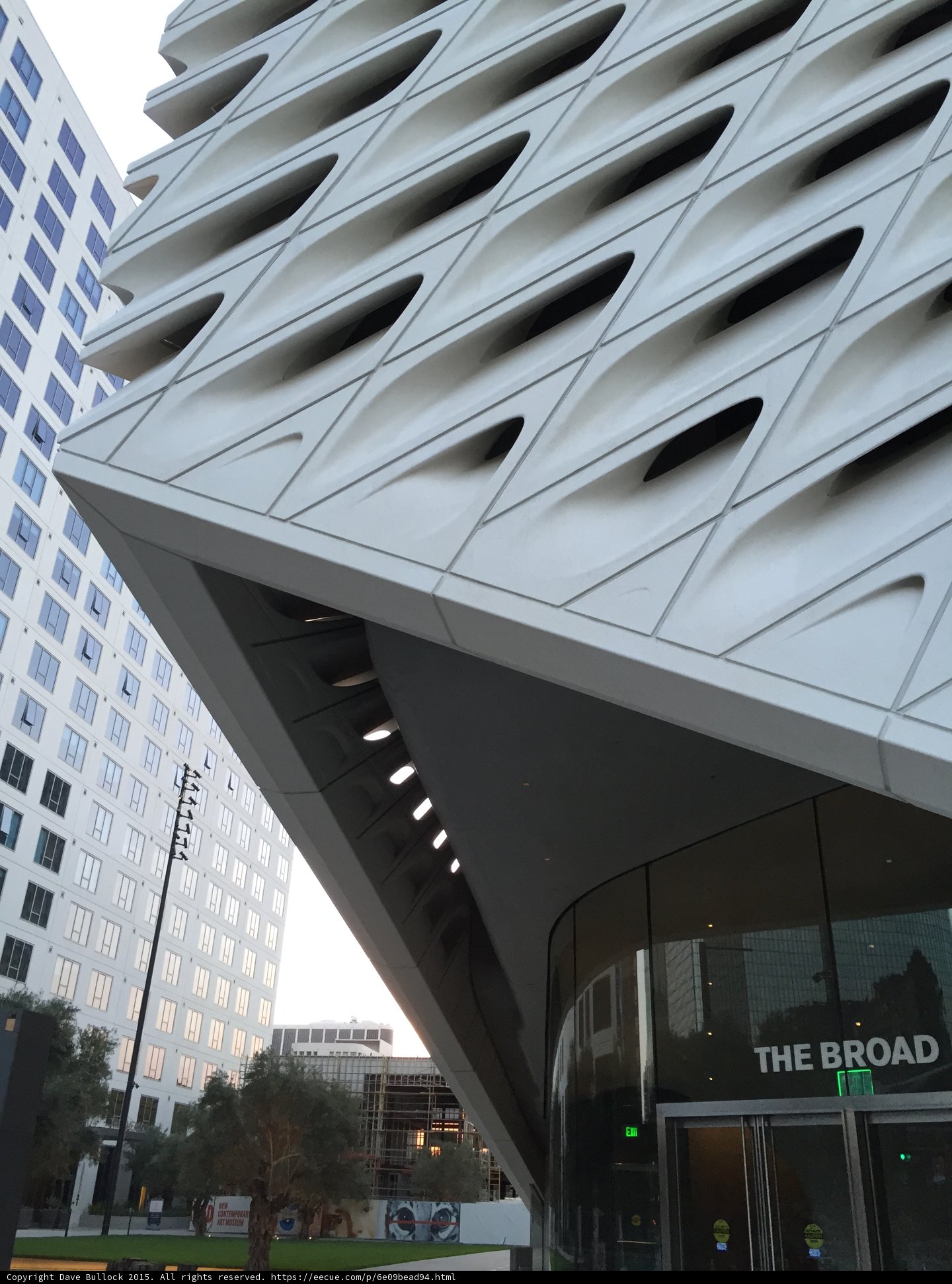 The Broad Honeycomb Detail