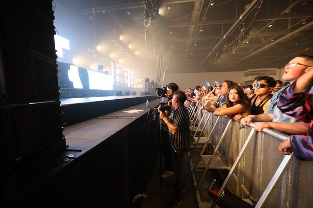 Front Row Fans Await Performance at Wobbleland 2026