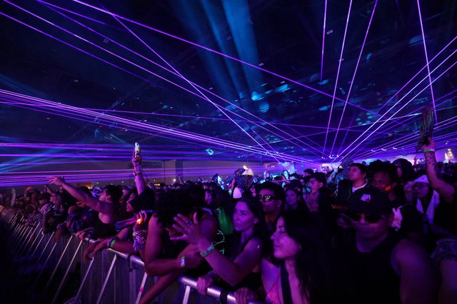 Electric Laser Light Show at Wobbleland 2026