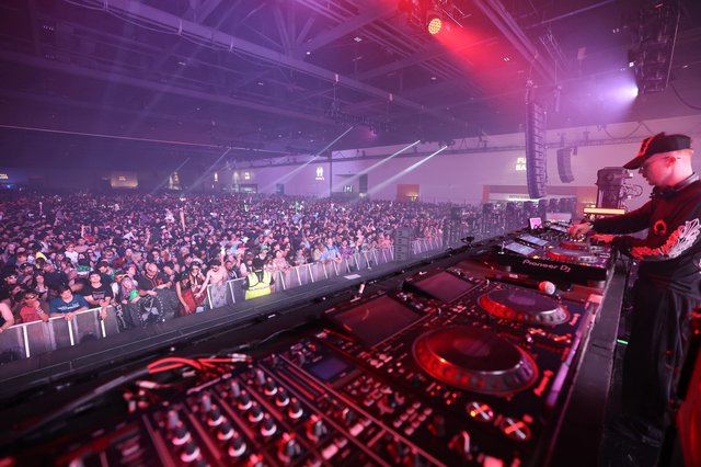DJ Commands Massive Crowd at Wobbleland 2026