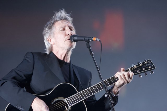 Roger Waters Strums a Melody at Coachella
