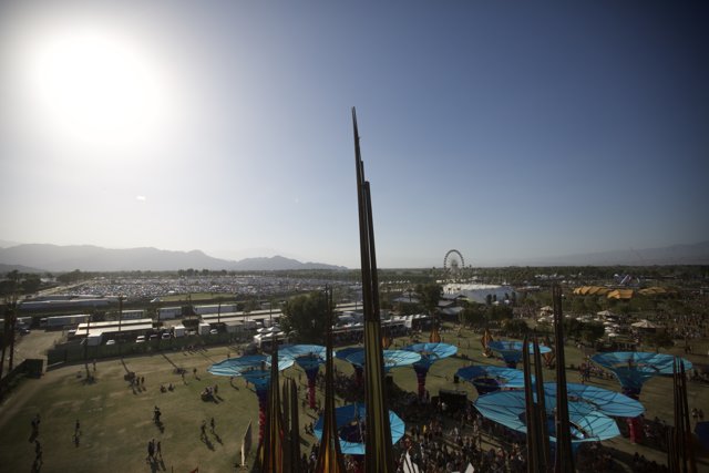 Sun shines over sprawling Coachella field