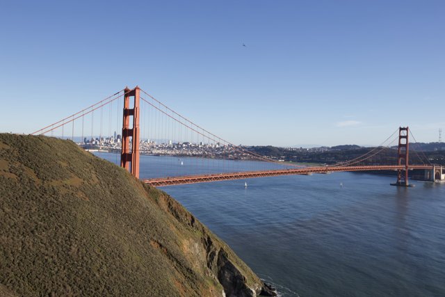 Majestic Overlook of the Golden Gate Bridge