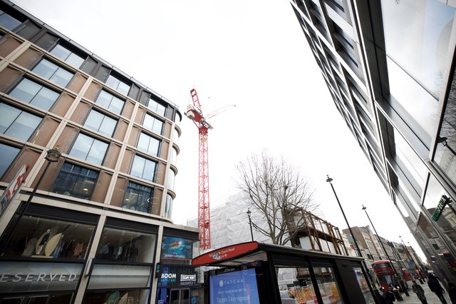 Urban Construction and Modern Architecture in London