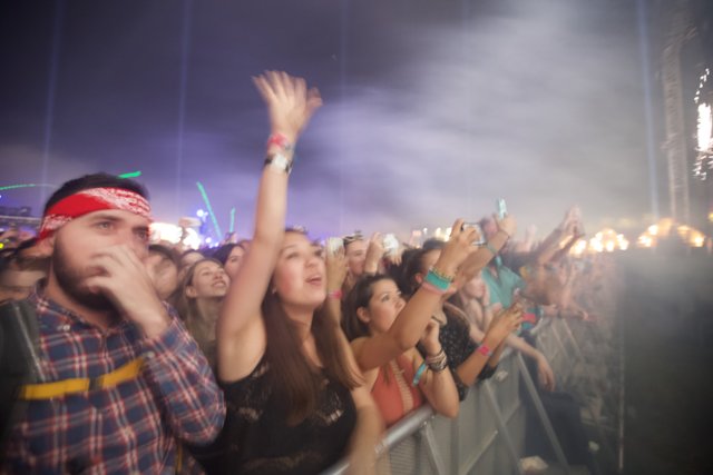Urban Concertgoers Raise the Roof at Coachella