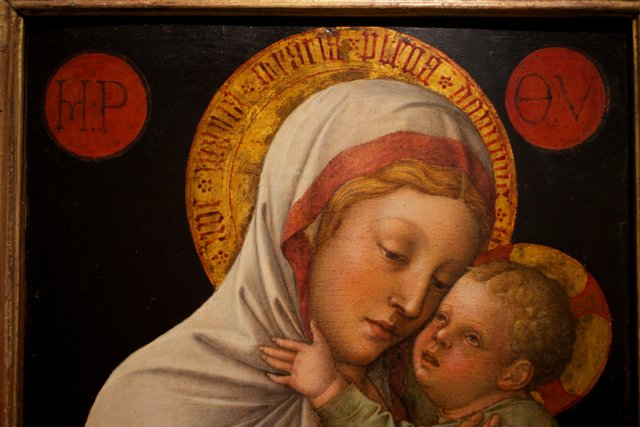 Madonna and Child: A Renaissance Masterpiece