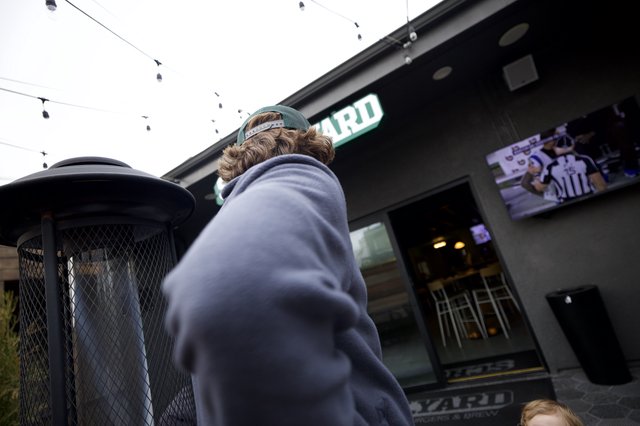 Outdoor Viewing at Irish Pub Sports Bar