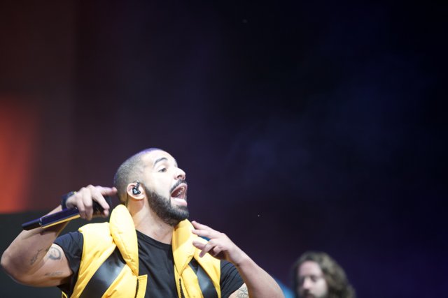 Drake Rocks the Stage at O2 Arena