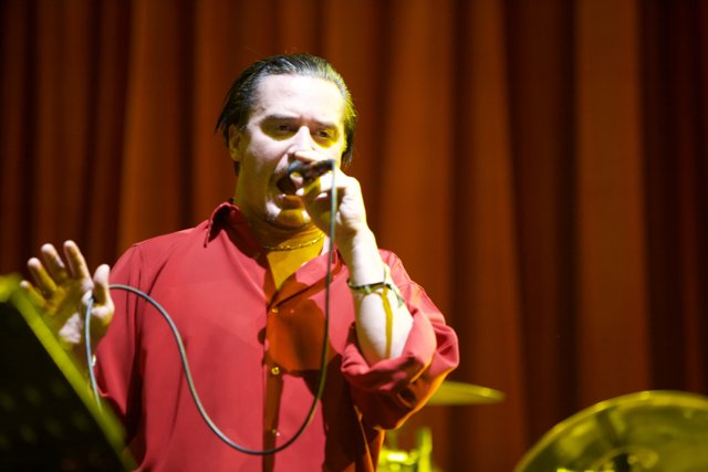 Mike Patton electrifies the crowd with his solo performance
