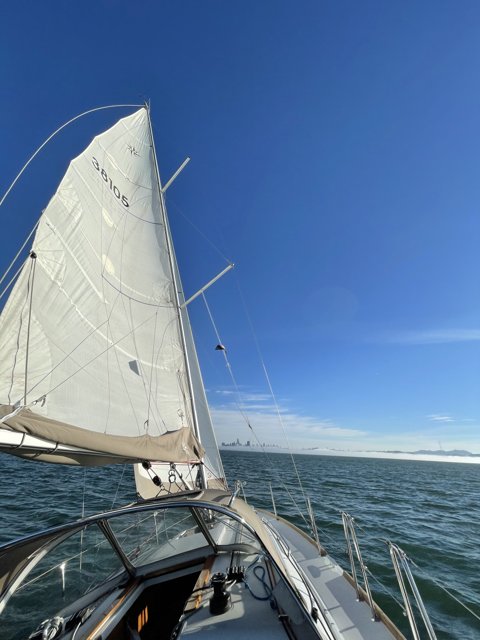 Sailing the clear skies of San Francisco Bay