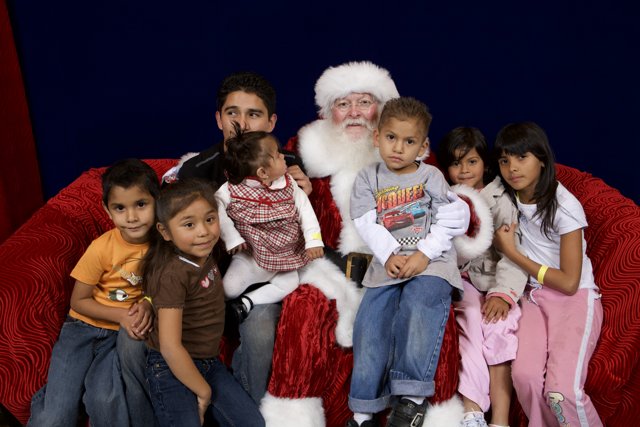 Santa Claus and the Gang