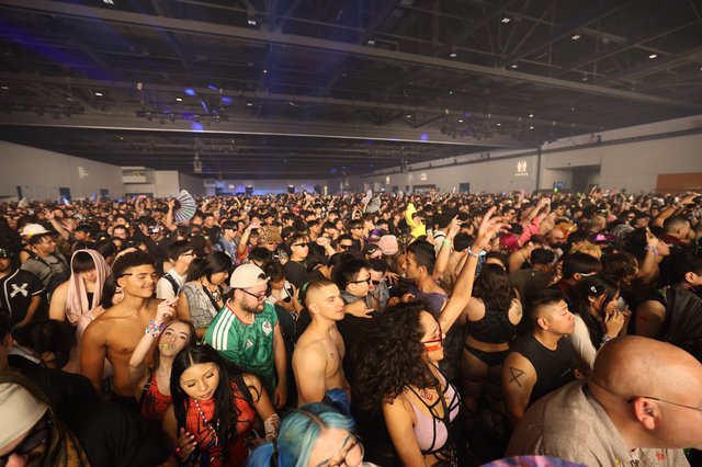 Massive Indoor Crowd at Wobbleland 2026 Rave