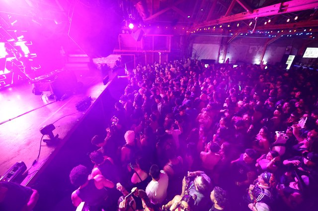 Massive Crowd Surges at Wobbleland Festival 2026