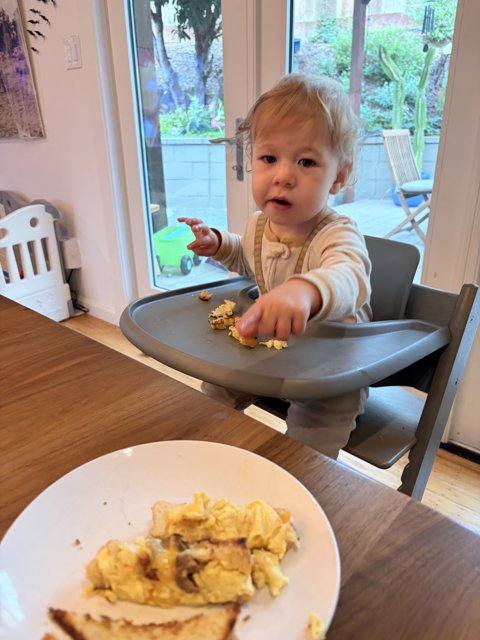 Morning Munchkin Moments