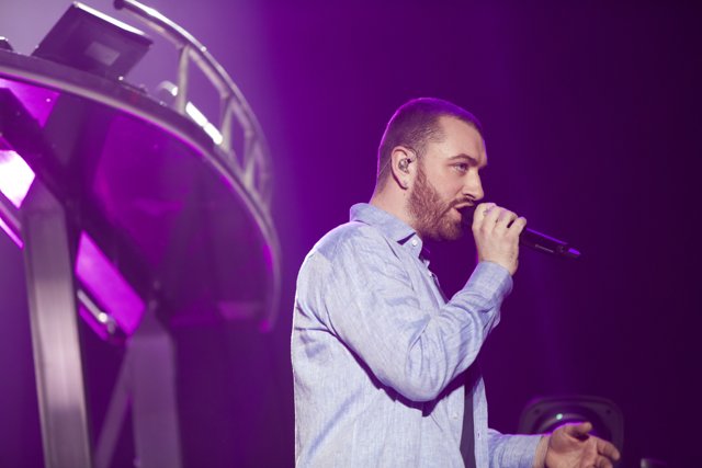 The Man in Me: Sam Smith's Solo Performance