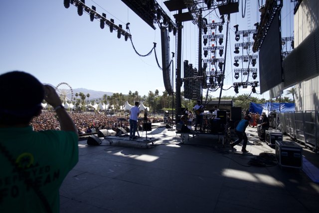 Capturing the Experience at Coachella 2012 Weekend 2